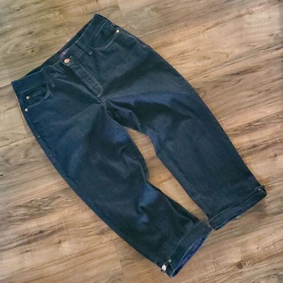 NYDJ | Dark Wash Crop Jeans - Picture 1 of 6
